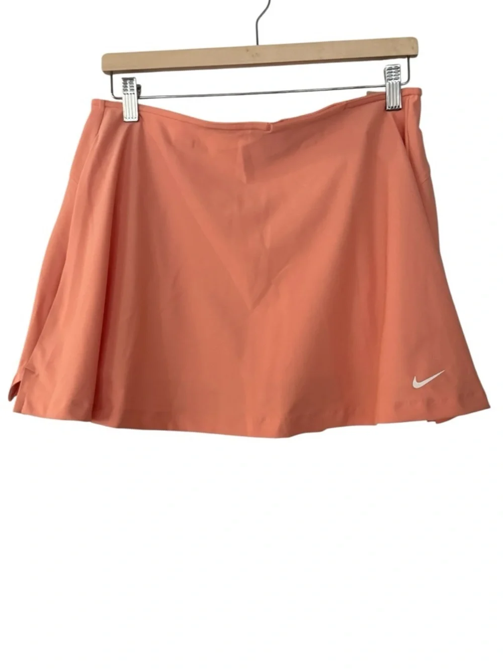 NIKE Women’s Dri Fit Victory Flouncy 13” Tennis Skort Apricot Agate Size L NEW